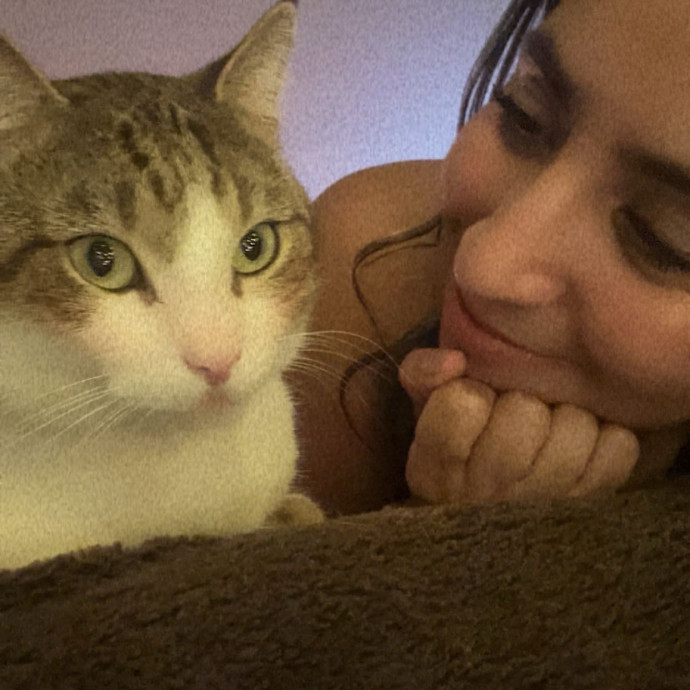Am A True Cat Lover With Years Of Experi photo 2