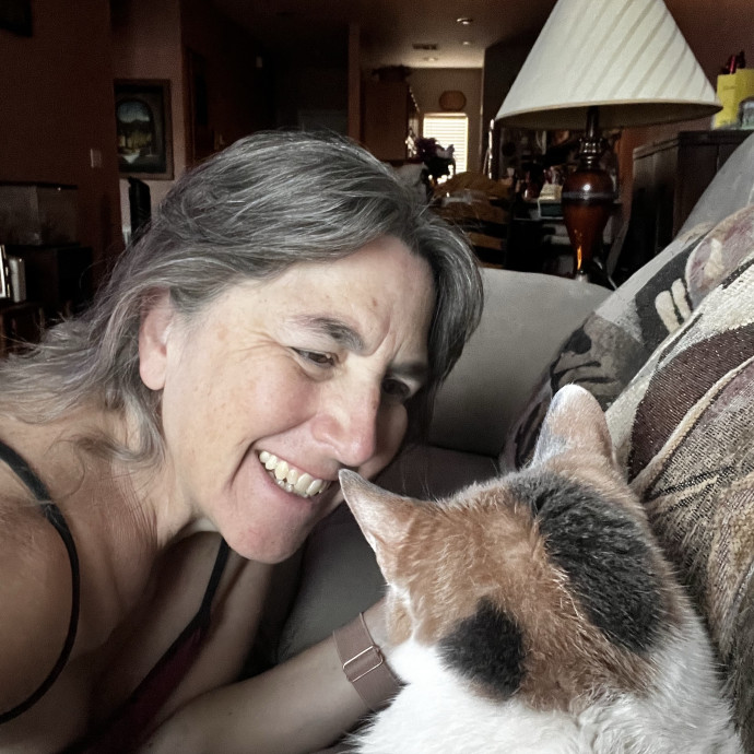 Calm Loving Cat Lover photo 3
