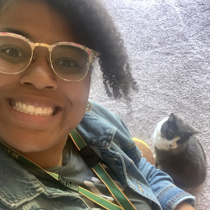 Cat Mom Who Adores Cats photo 2