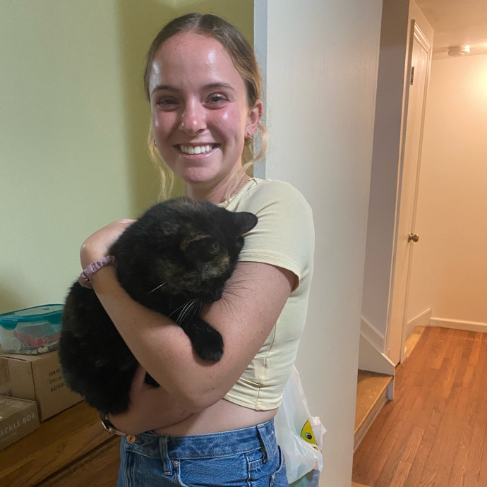 Fur-Endly  Loving Cat Sitter