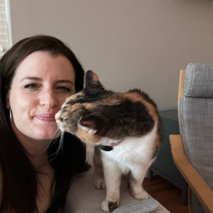 Cat Mom With Experience Giving Medicine photo 3