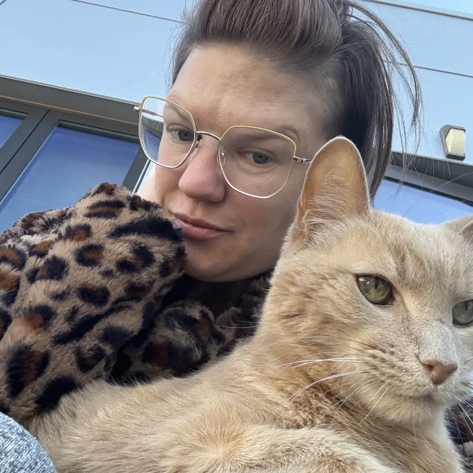 Veteran Cat Sitter - Mosh Pit Enthusiast