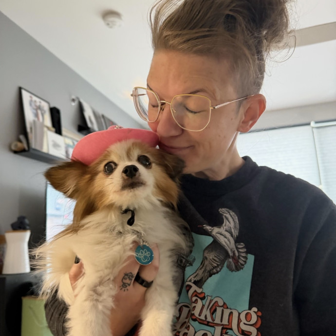 Veteran Cat Sitter - Mosh Pit Enthusiast
