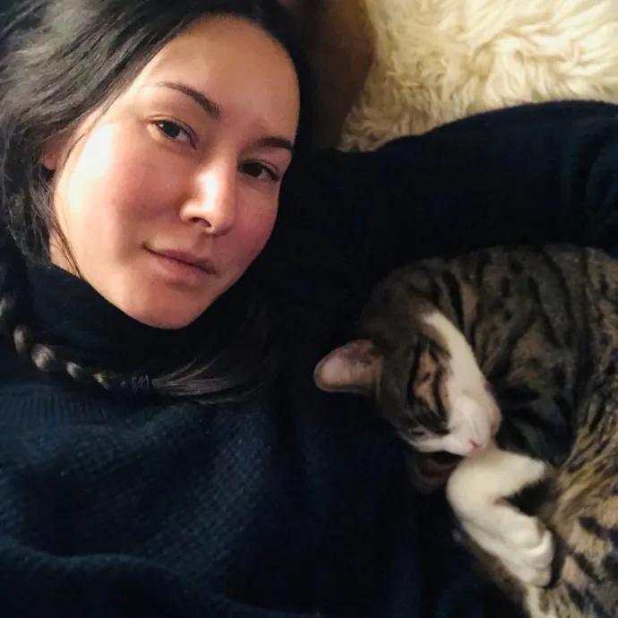 Loving Cat Aunty