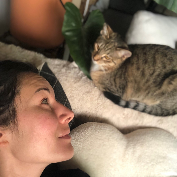 Loving Cat Aunty