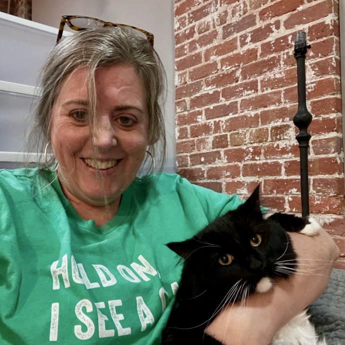 Here To Make Your Cat Happy And Safe