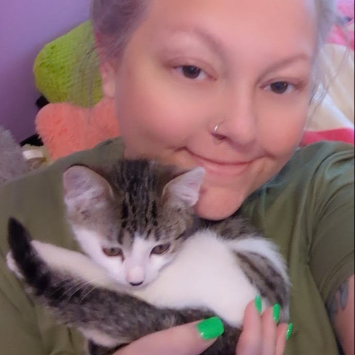 Stefani- Mke Cat Lover 