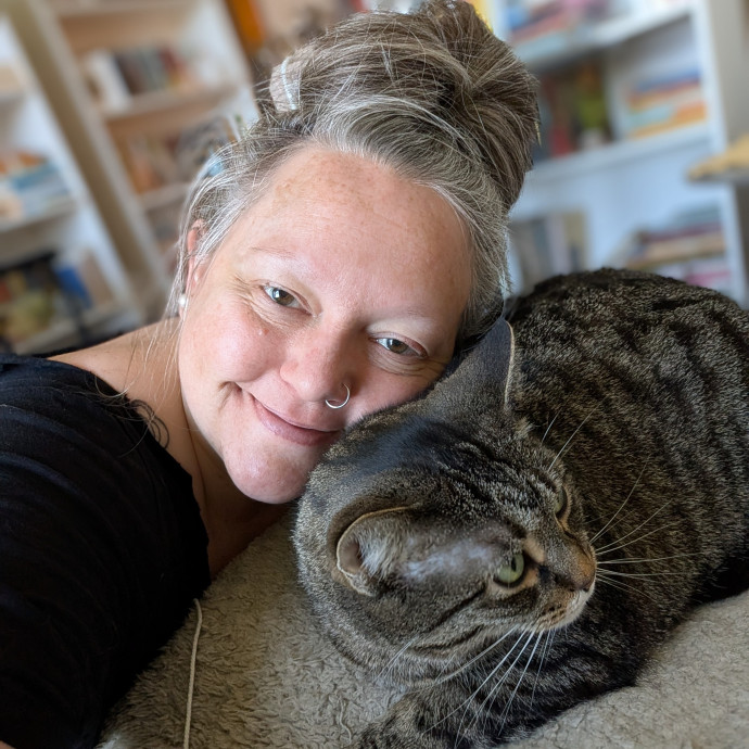 Stefani- Mke Cat Lover 