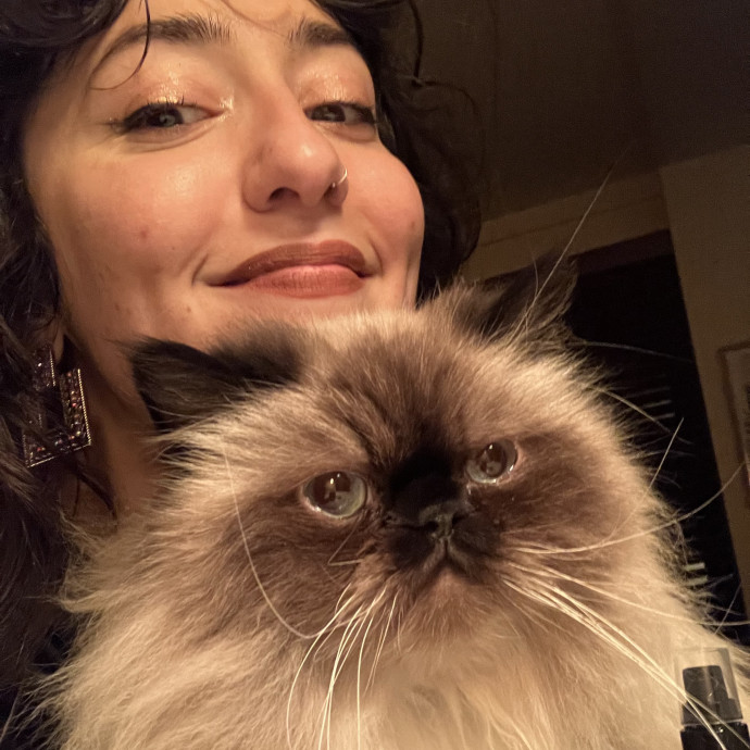 Loving Attentive Reliable Cat Sitter photo 2
