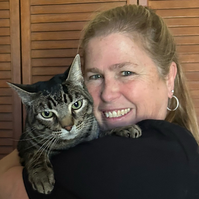 Sitter In Miami Who Adores Cats photo 2