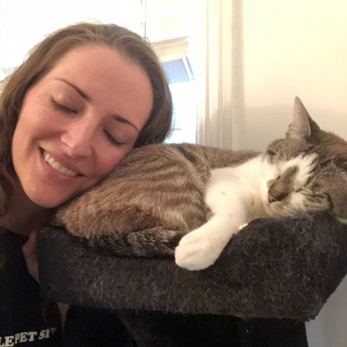 Mandy Jackson Aka Ultimate Cat Lady photo 2