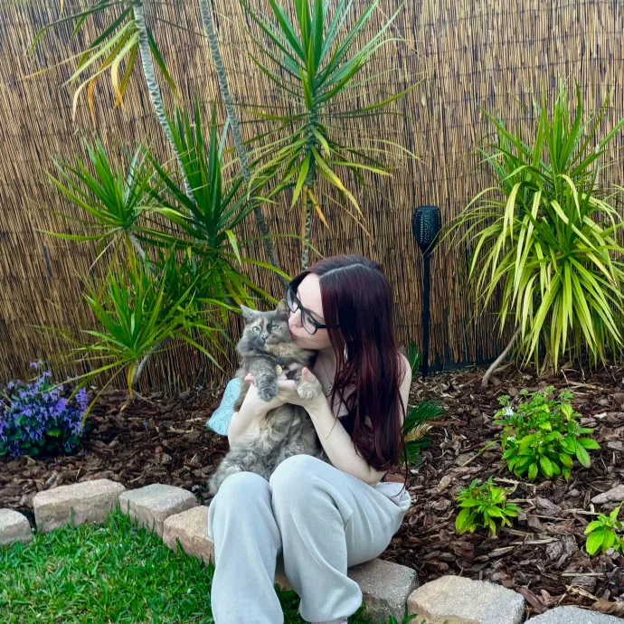 Tails Treats And Toys With Taylor photo 3