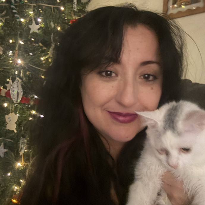 Dedicate Cat Sitter  Whisker Wrangler