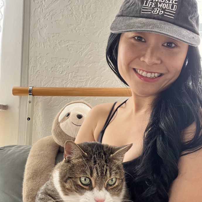 Responsible And Caring Cat Sitter