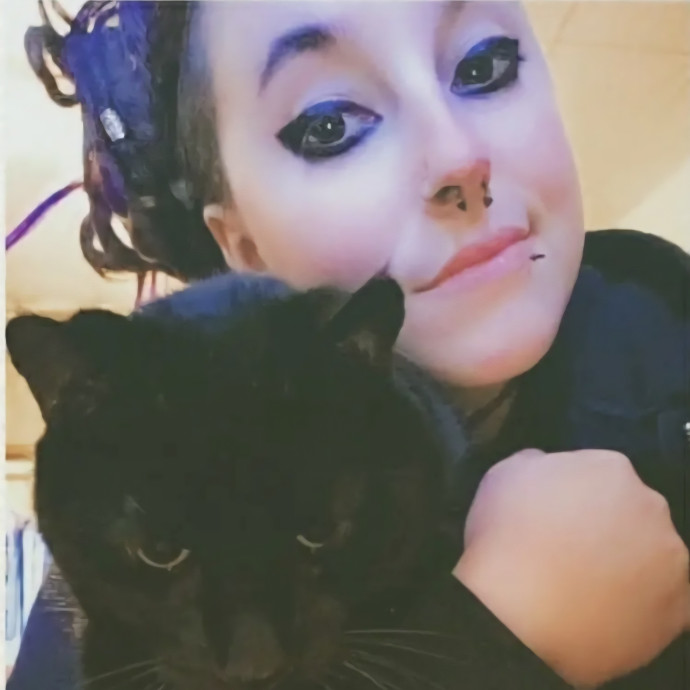 Aly Cat