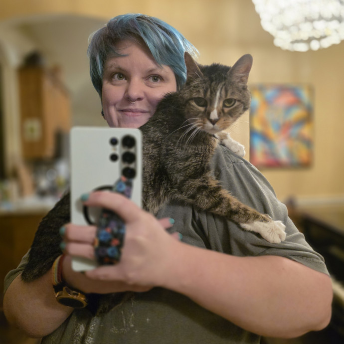 Shanno's Loving Cat Sits In Wylie photo 3
