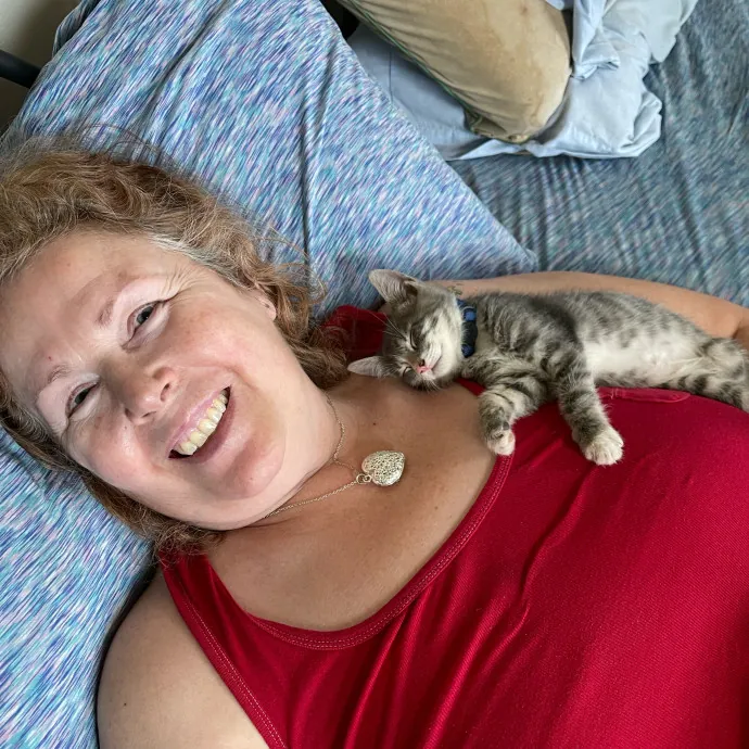 Loving Mature Cat Sitter Ready To Help