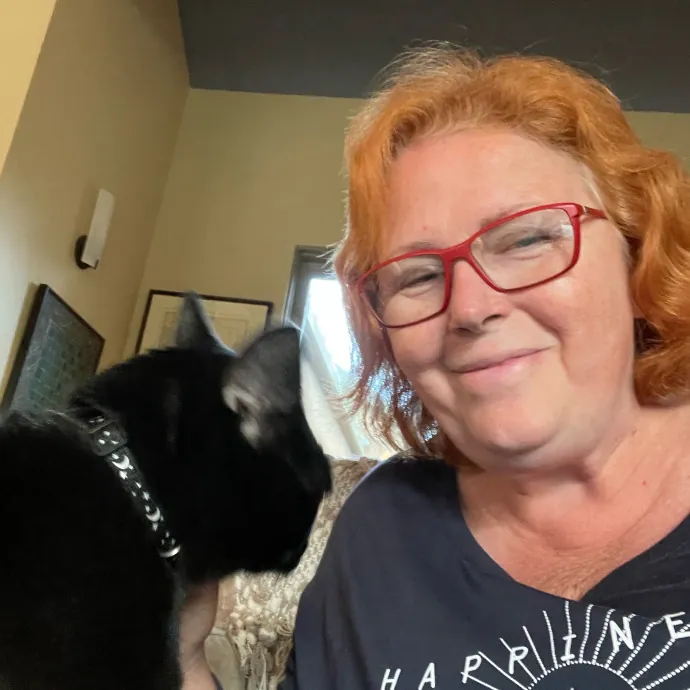 Loving Mature Cat Sitter Ready To Help