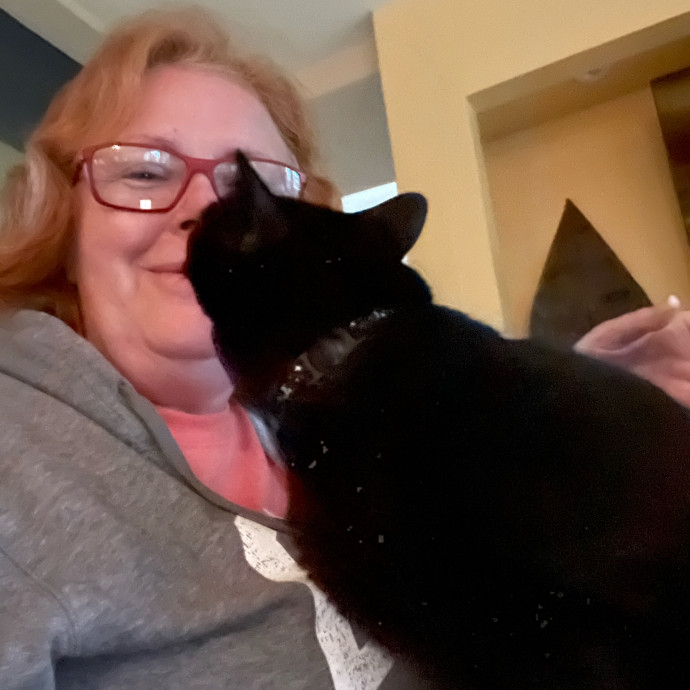 Loving Mature Cat Sitter Ready To Help