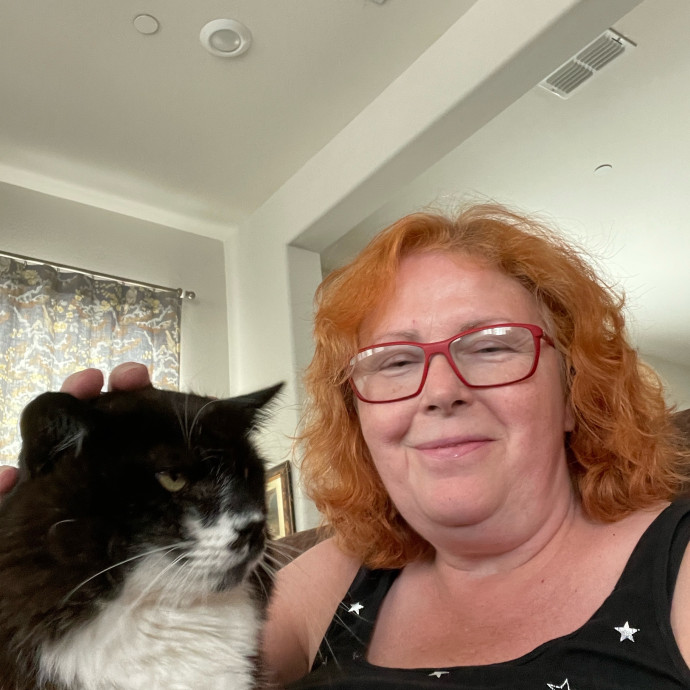 Loving Mature Cat Sitter Ready To Help