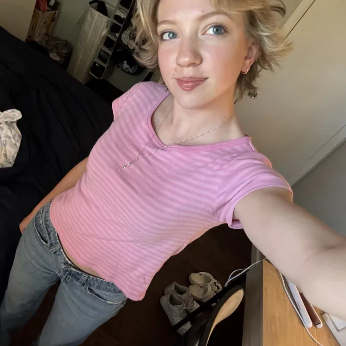 Julia R.
