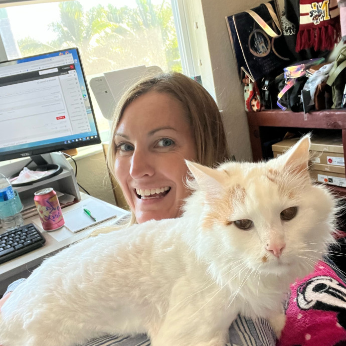 Cat Mom For Over 23 Years