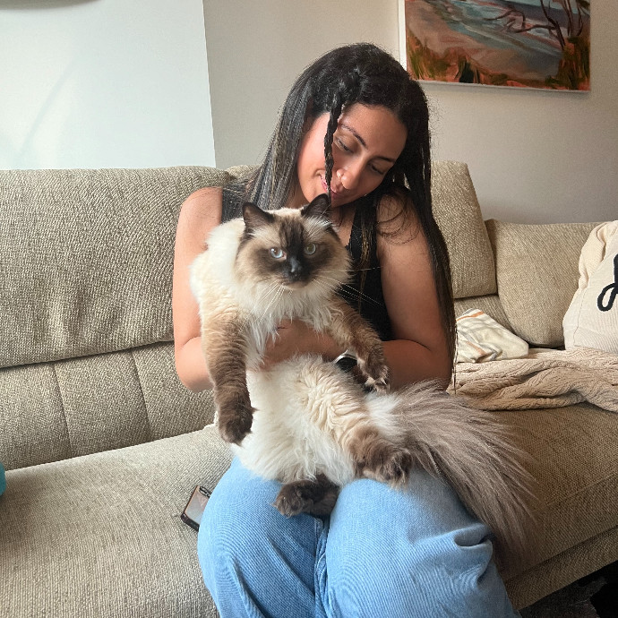 Loving And Reliable Cat Sitter