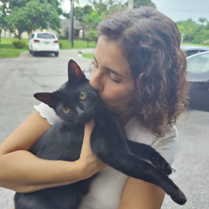 Professional Cat Sitter From Boca Raton