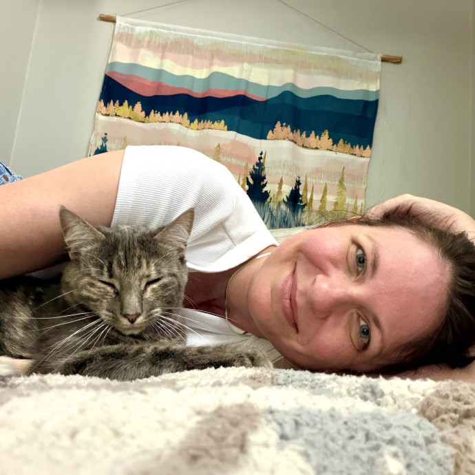 Patient Intuitive Reliable Cat Lover photo 3