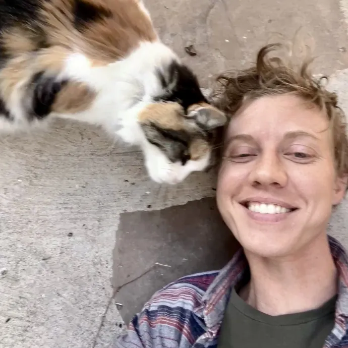 Calm Caring Sitter For Every Cat