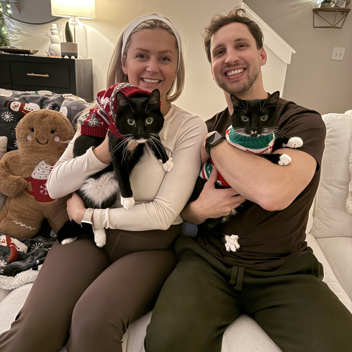 Passionate Purr-Sitter photo 3
