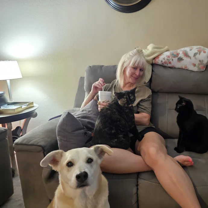 Dependable  Loving Cat Sitting
