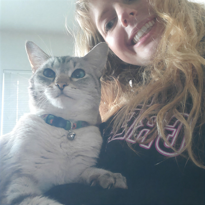 Sara The Cat Enthusiast