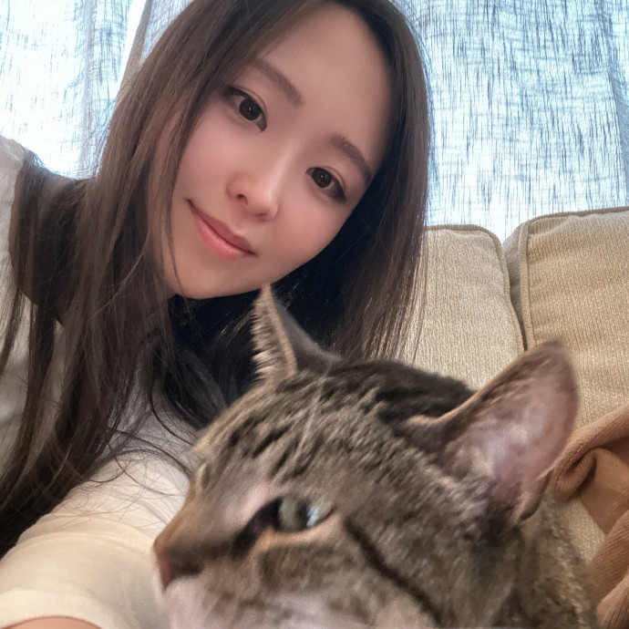 Calm Loving Cat Sitter