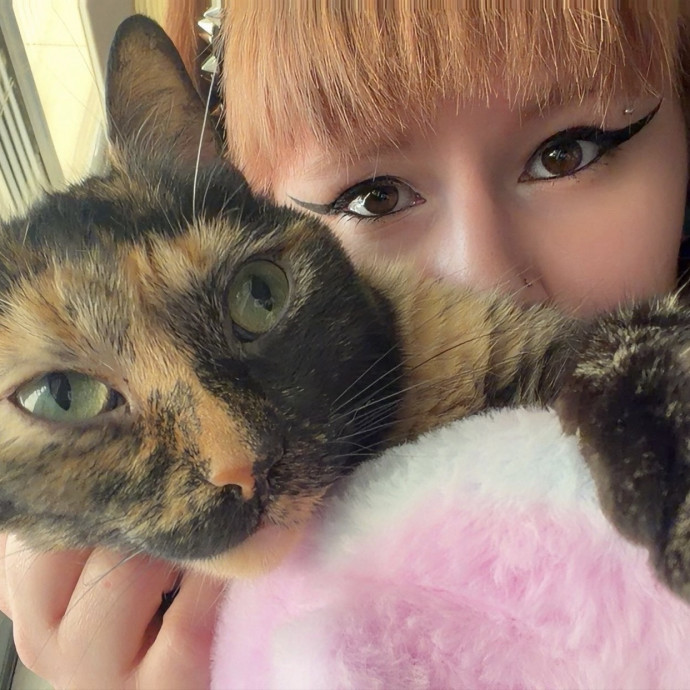 Quirky Cat Loving Redhead