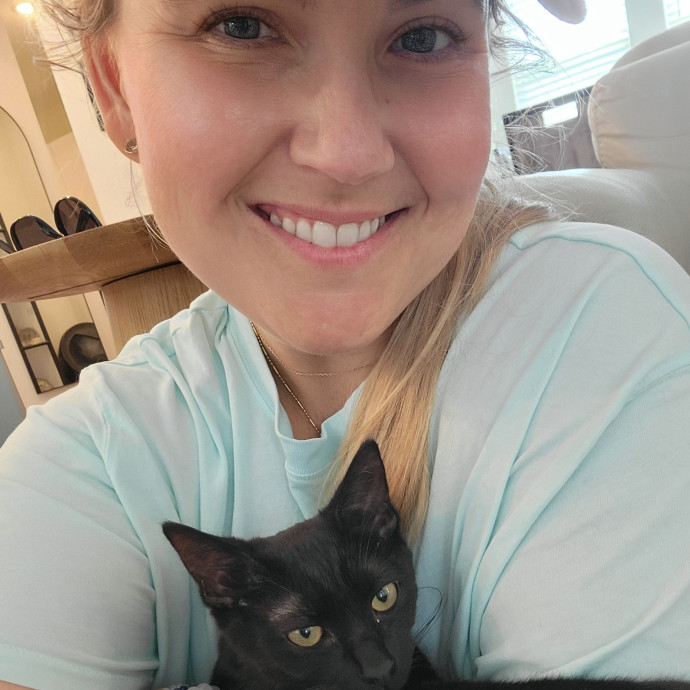 Cat Lady Lacey