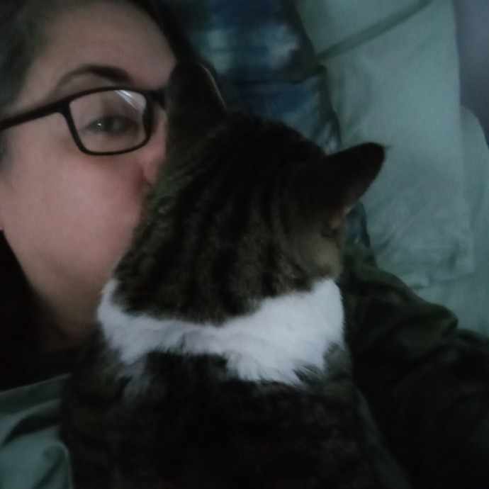 Purr-Fessional House Sittersnuggler