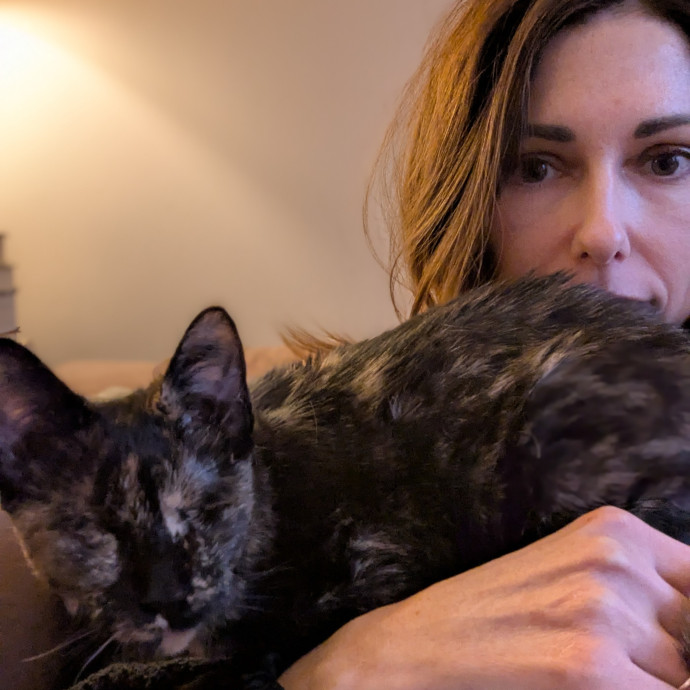 Caitlin The Cat Lover photo 3
