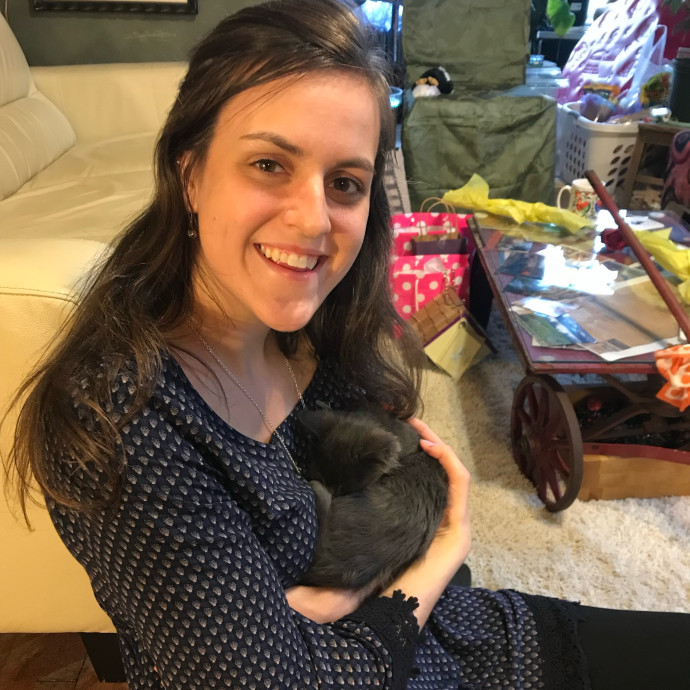 Cat Care Extraordinaire - Carly