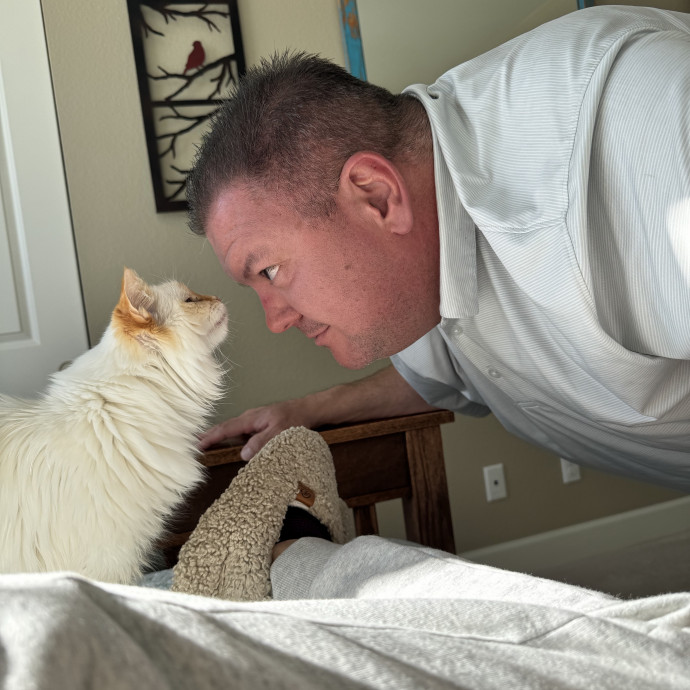 Loving Cat Sitter