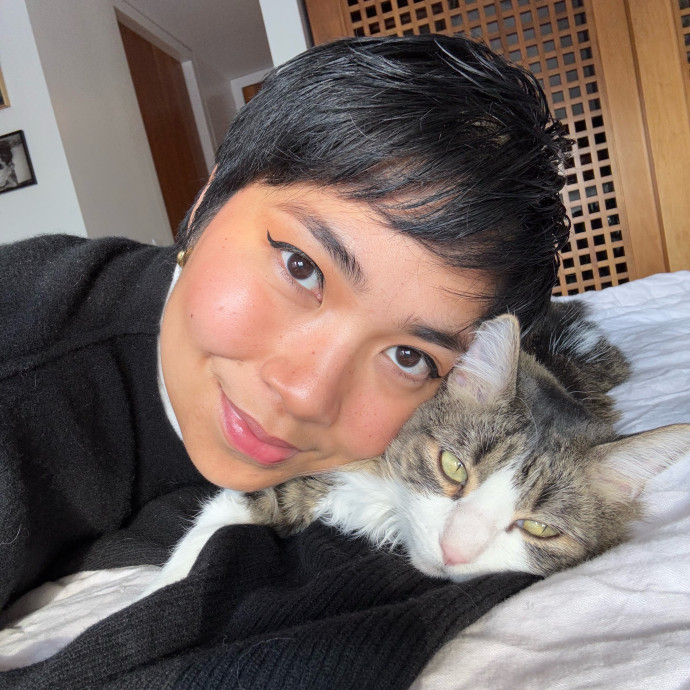 Nix The Cat Nurturer photo 2