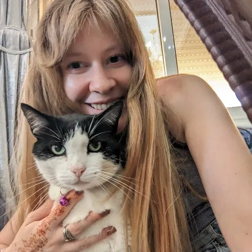 Leanne's Loving Cat Care