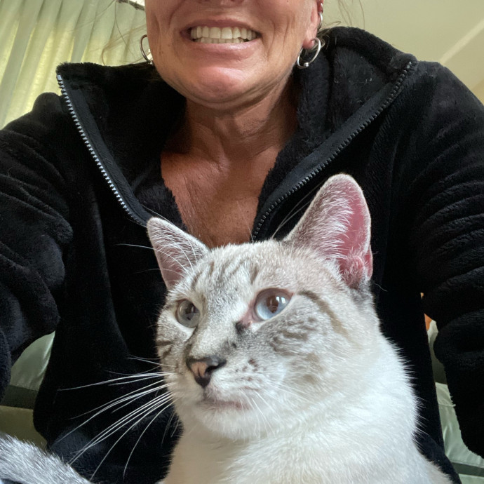 Erika's Awesome Pawsome Cat Sitting