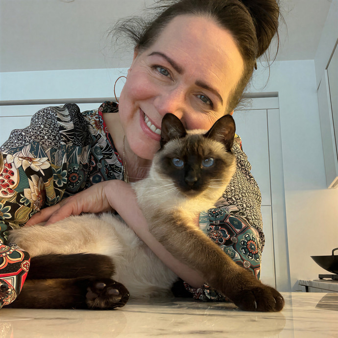 Happy Tails Cat Sits- Experienced Cat Sitter In San Francisco
