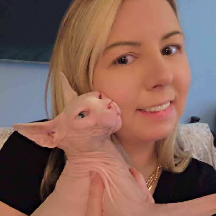 Cat Care Specialist  25 Yrs Experience