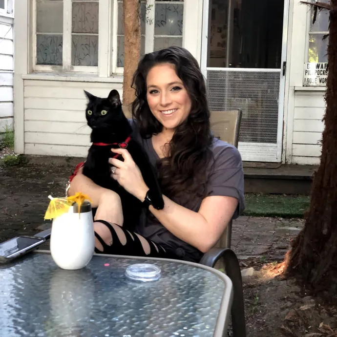 Caring Experienced Cat Lover