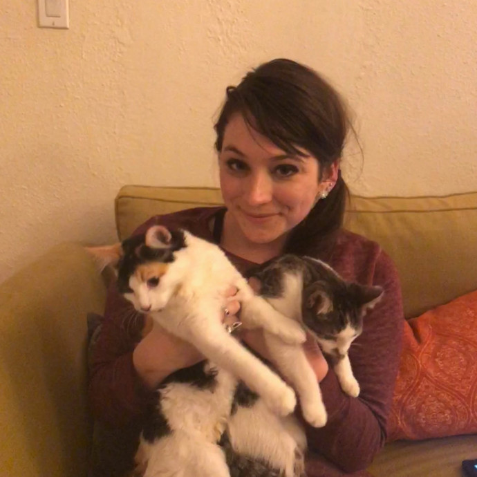Caring Experienced Cat Lover photo 3