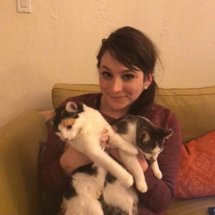 Caring Experienced Cat Lover photo 3