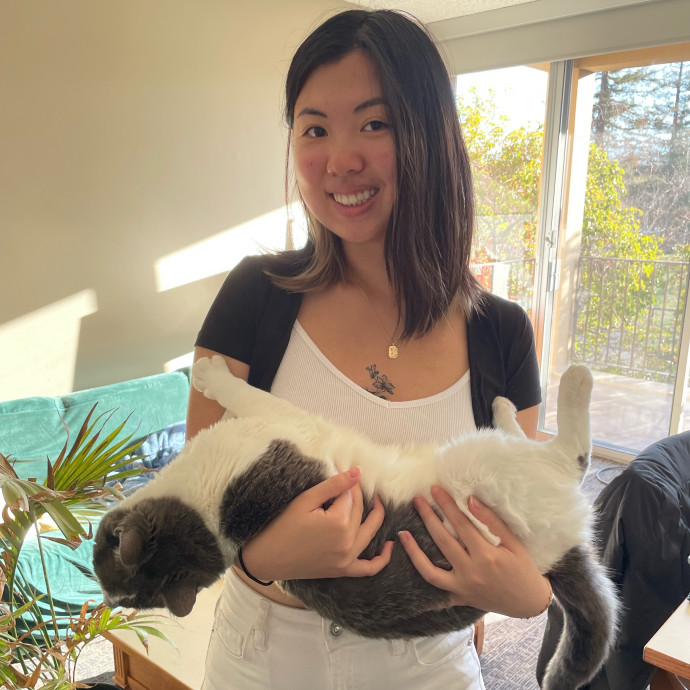 Patient Cat Lover Sitter