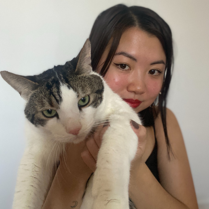Patient Cat Lover Sitter photo 3